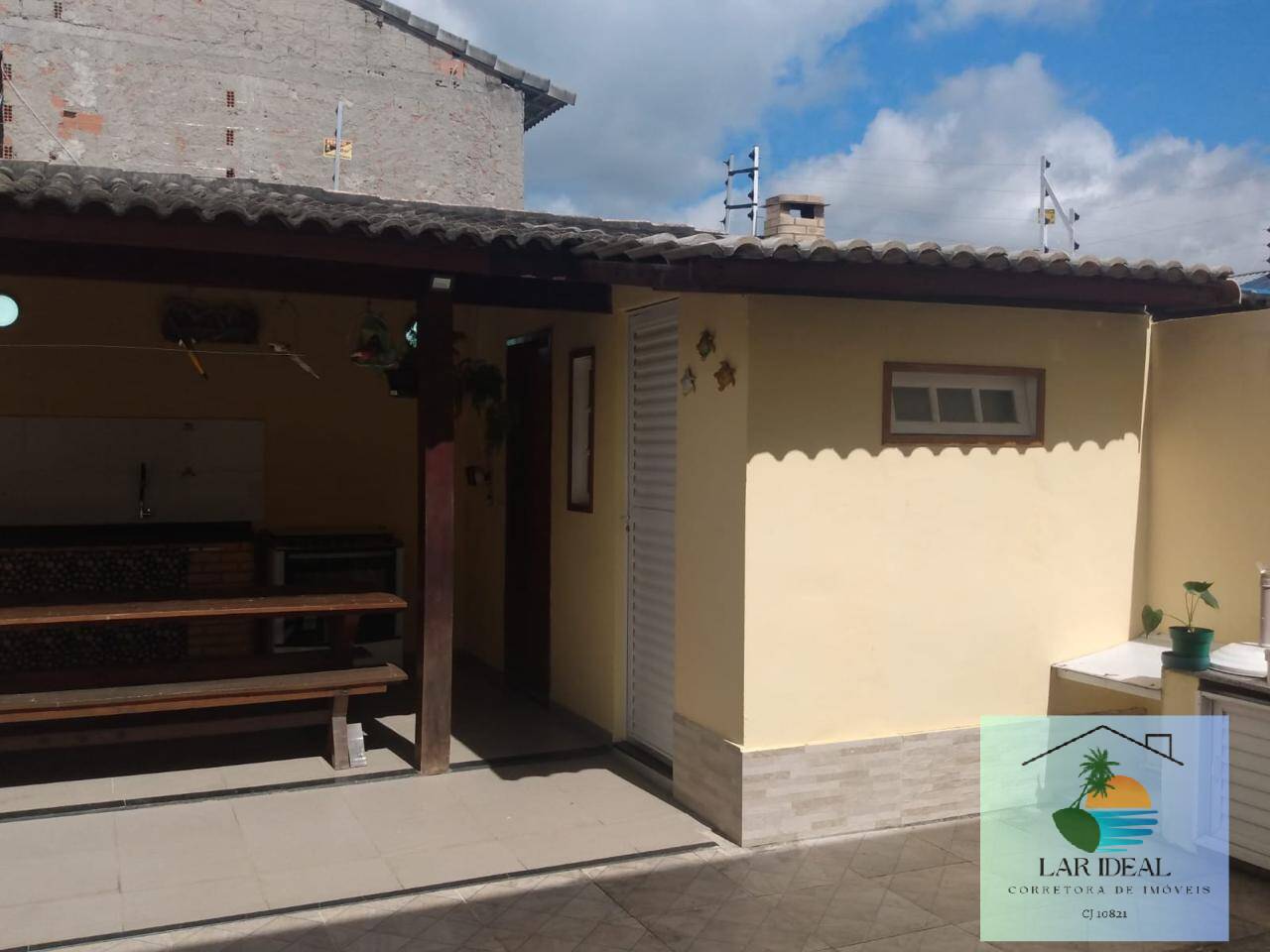 Casa à venda com 5 quartos, 137m² - Foto 11