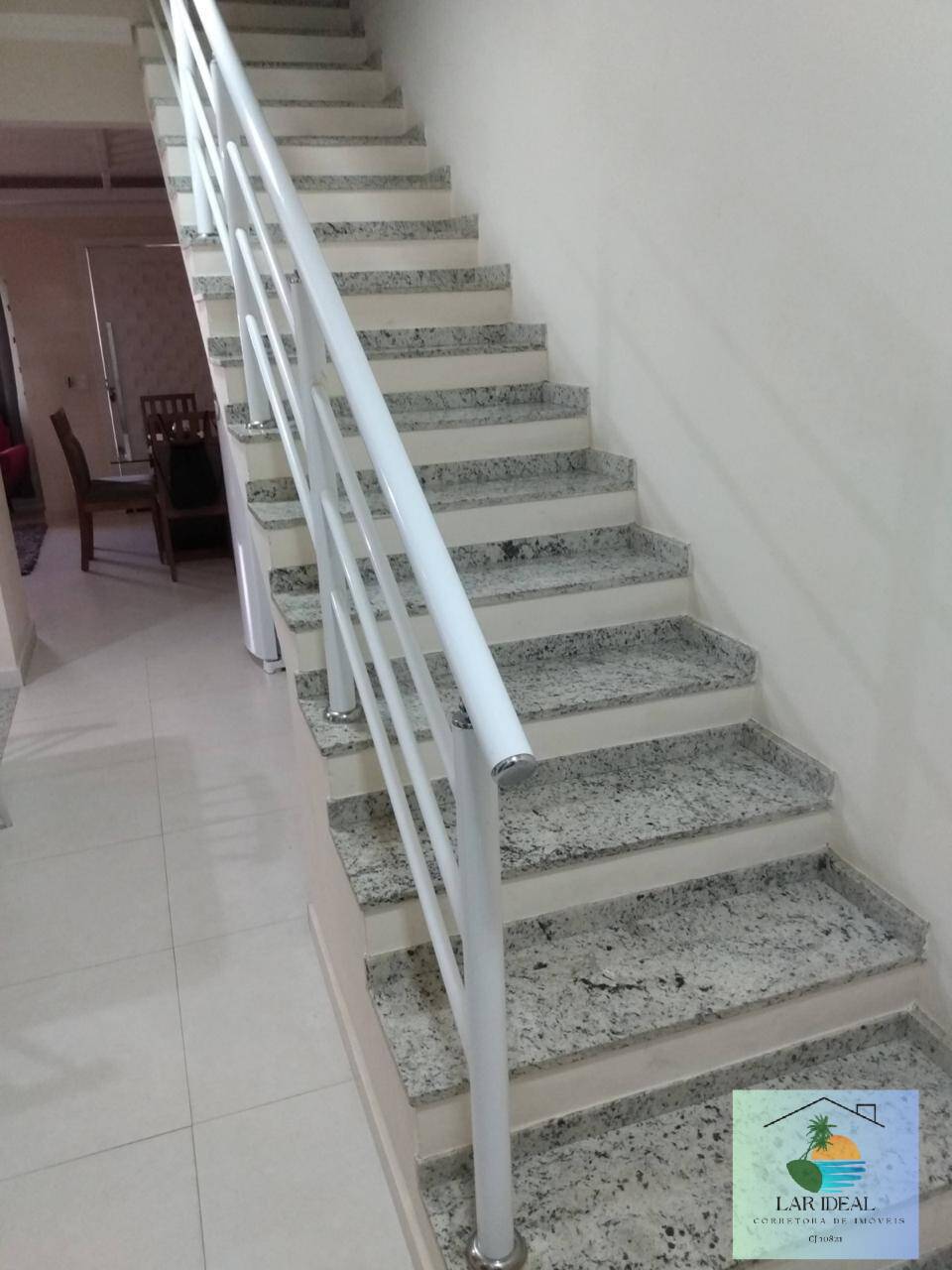 Casa à venda com 5 quartos, 137m² - Foto 21
