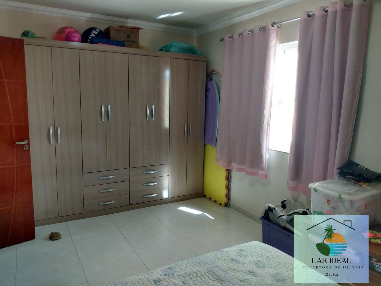 Casa à venda com 5 quartos, 137m² - Foto 23