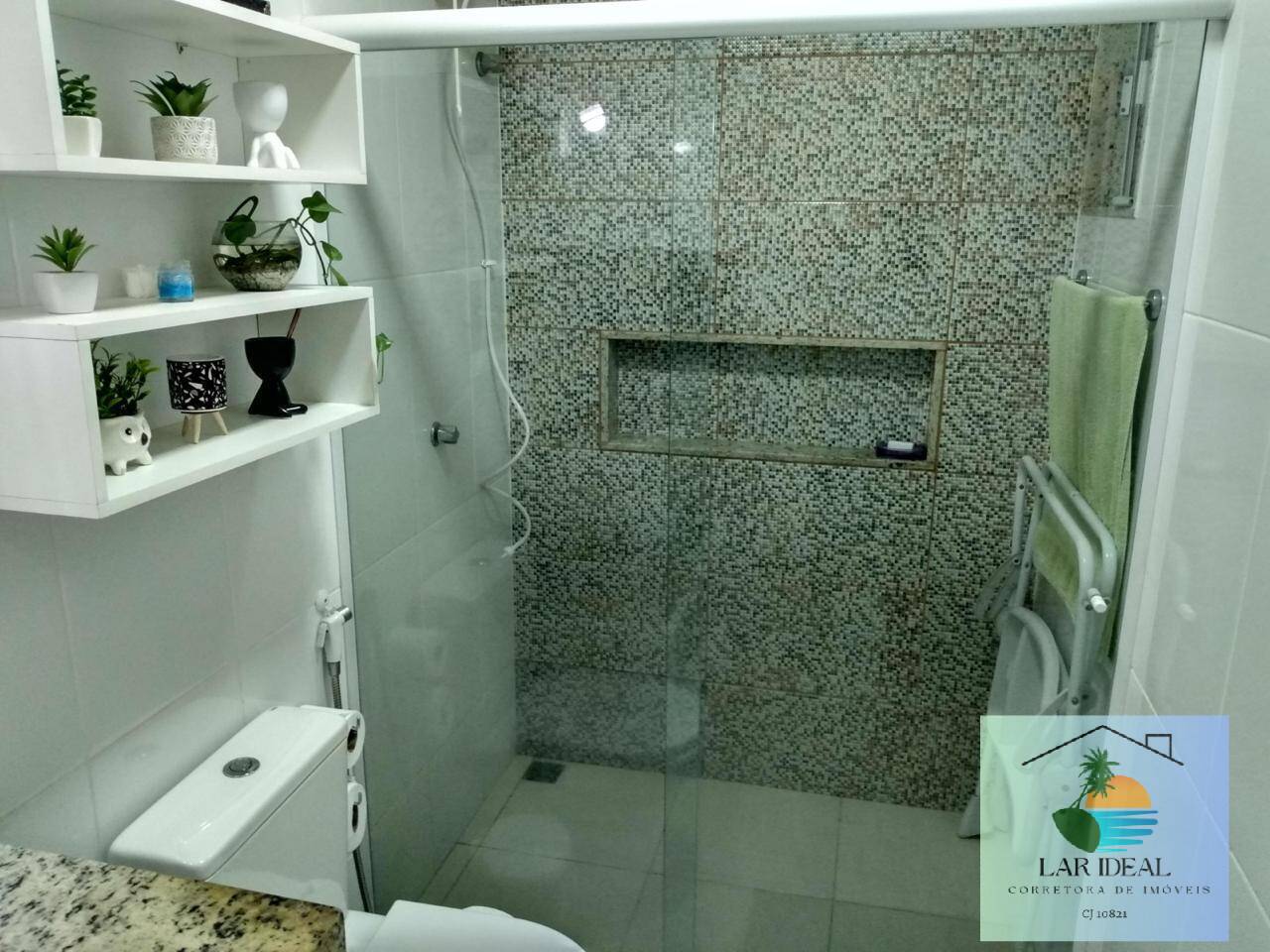 Casa à venda com 5 quartos, 137m² - Foto 30
