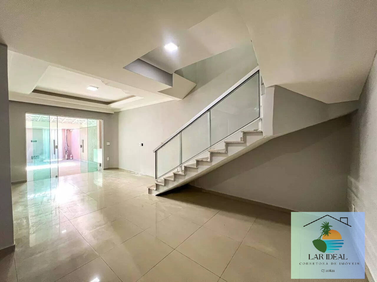 Casa à venda com 4 quartos, 160m² - Foto 7