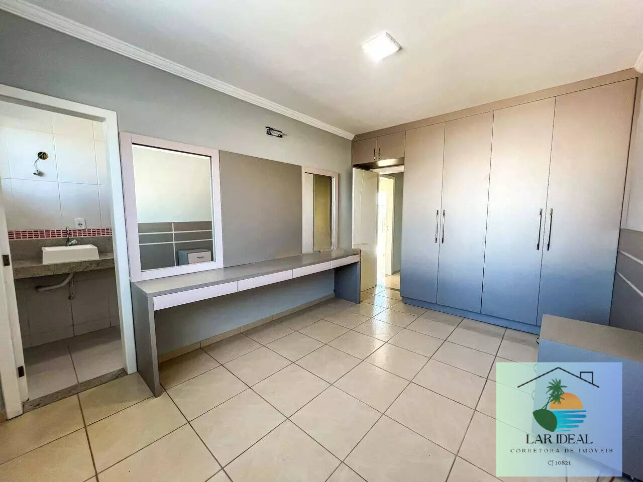 Casa à venda com 4 quartos, 160m² - Foto 13