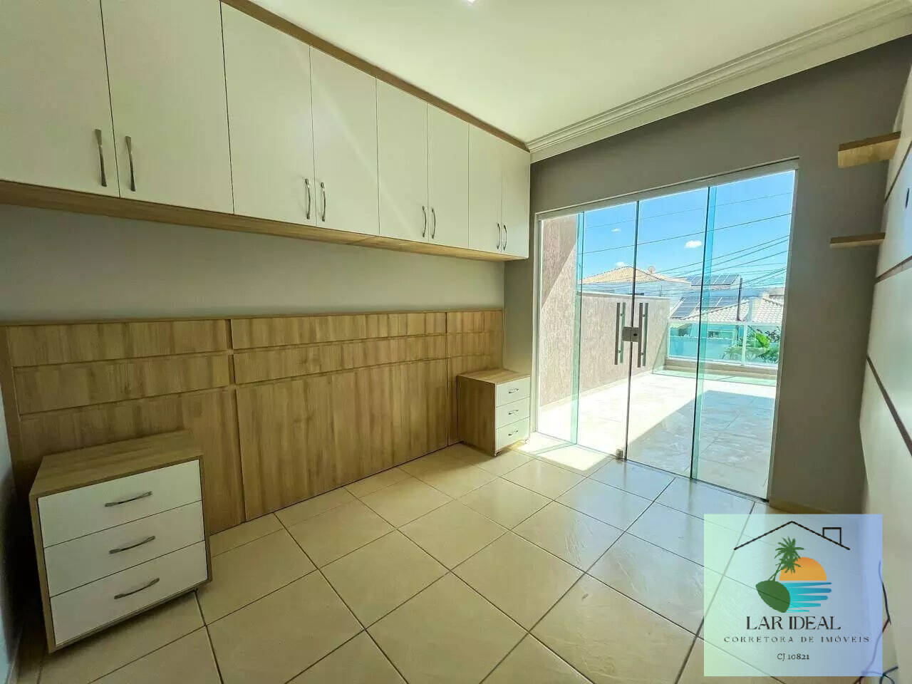 Casa à venda com 4 quartos, 160m² - Foto 15