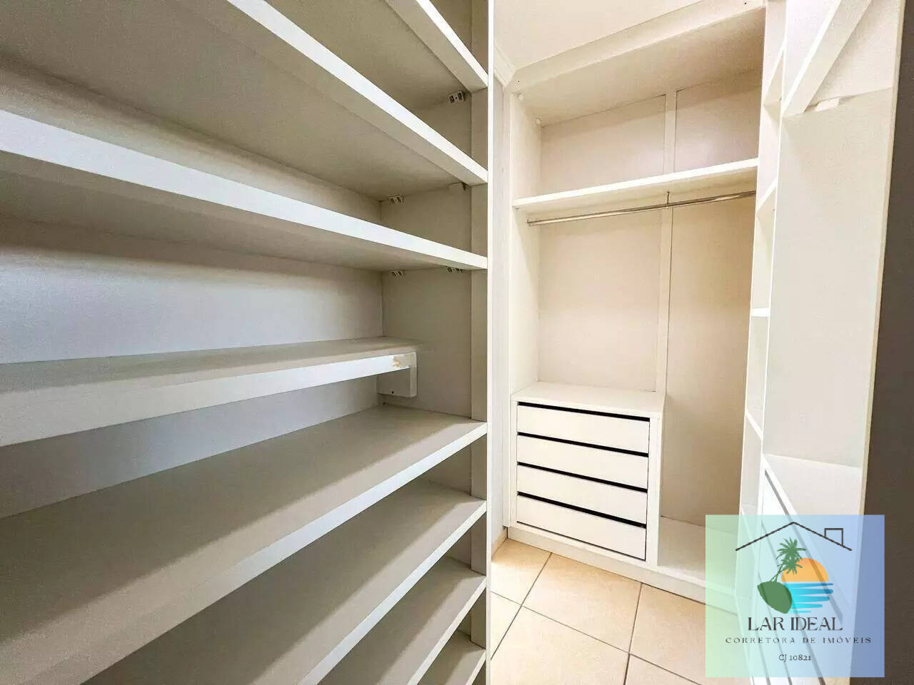 Casa à venda com 4 quartos, 160m² - Foto 16