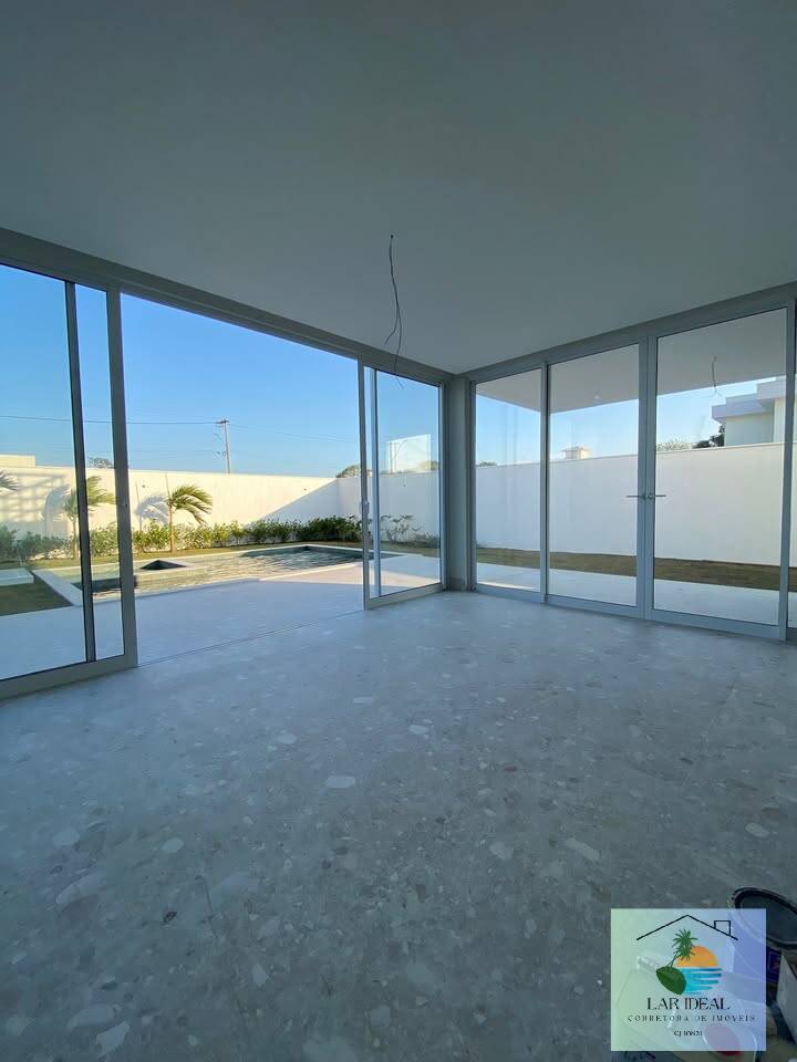 Casa à venda com 4 quartos, 220m² - Foto 12