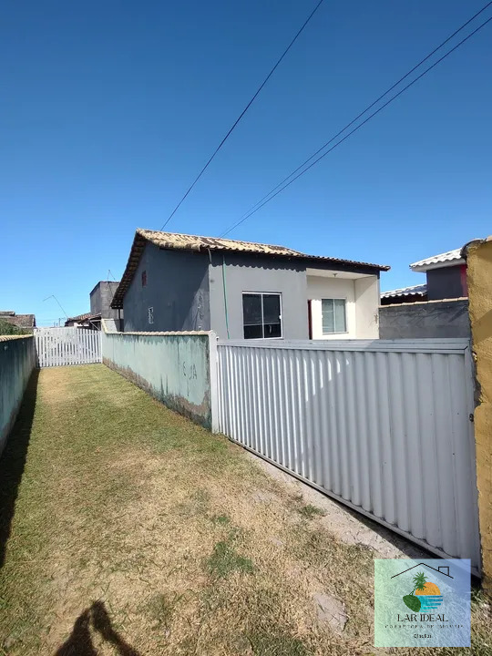Casa à venda com 2 quartos, 80m² - Foto 1