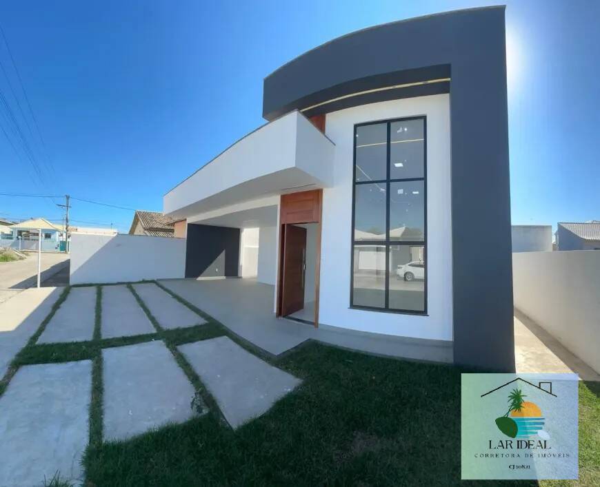 Casa à venda com 3 quartos, 150m² - Foto 1