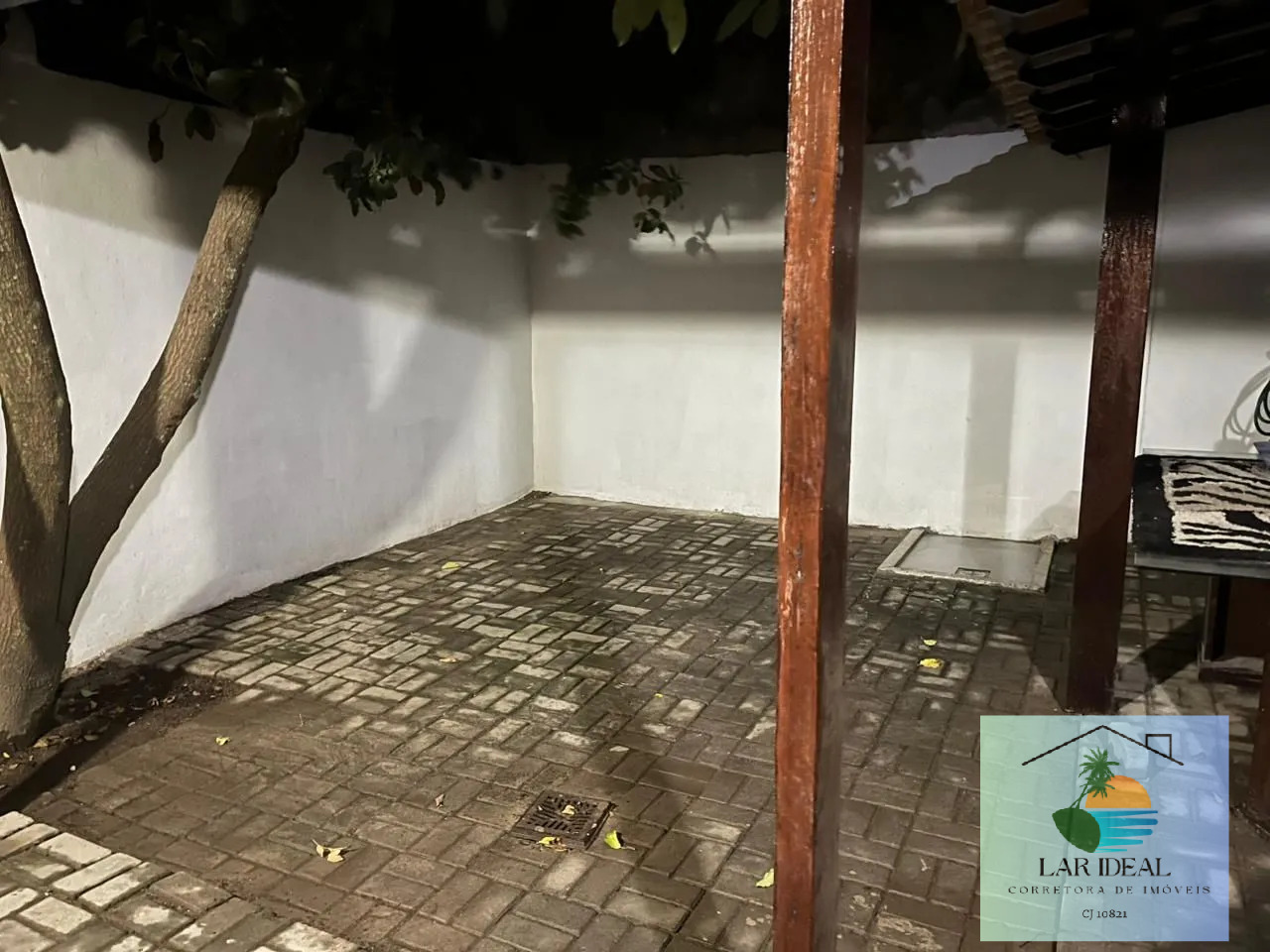 Casa à venda com 2 quartos, 100m² - Foto 4