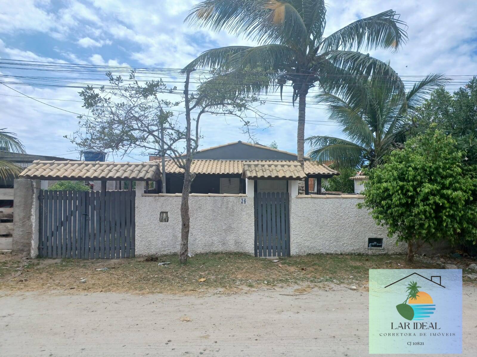 Casa à venda com 1 quarto, 50m² - Foto 1