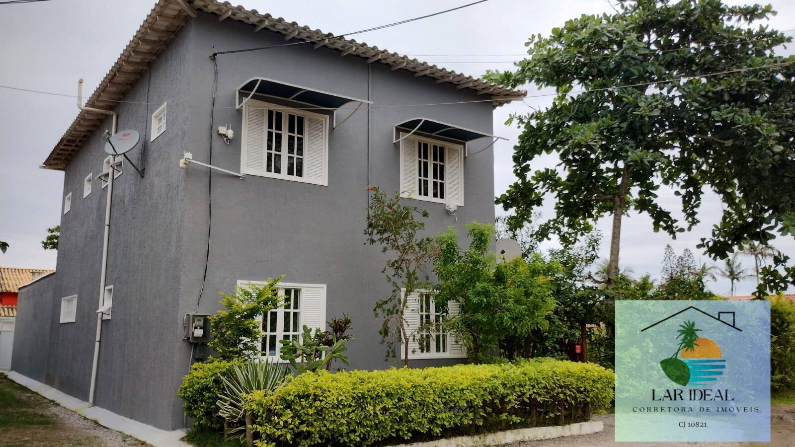 Casa à venda e aluguel com 4 quartos, 75m² - Foto 2