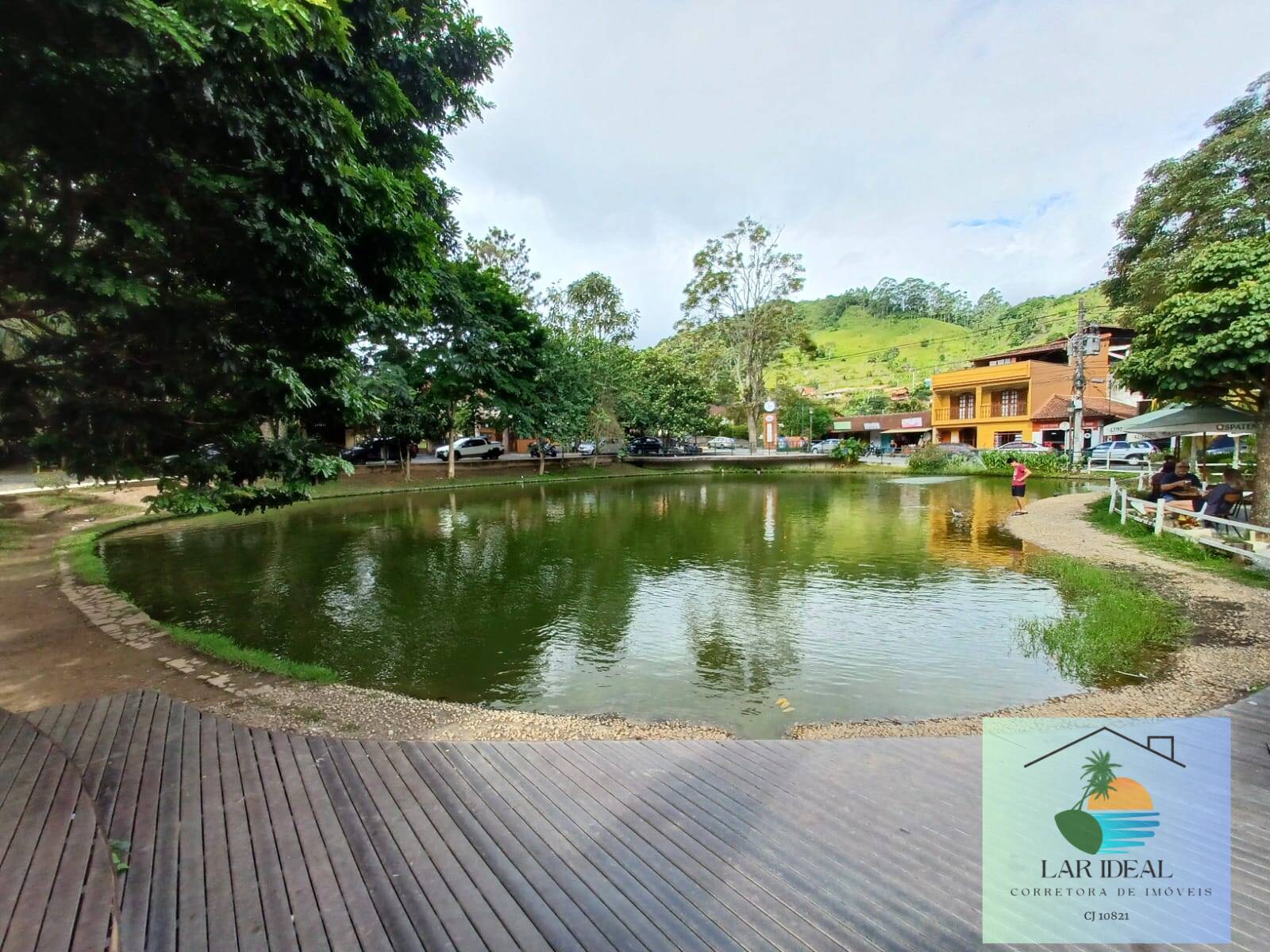 Casa à venda com 2 quartos, 150m² - Foto 22