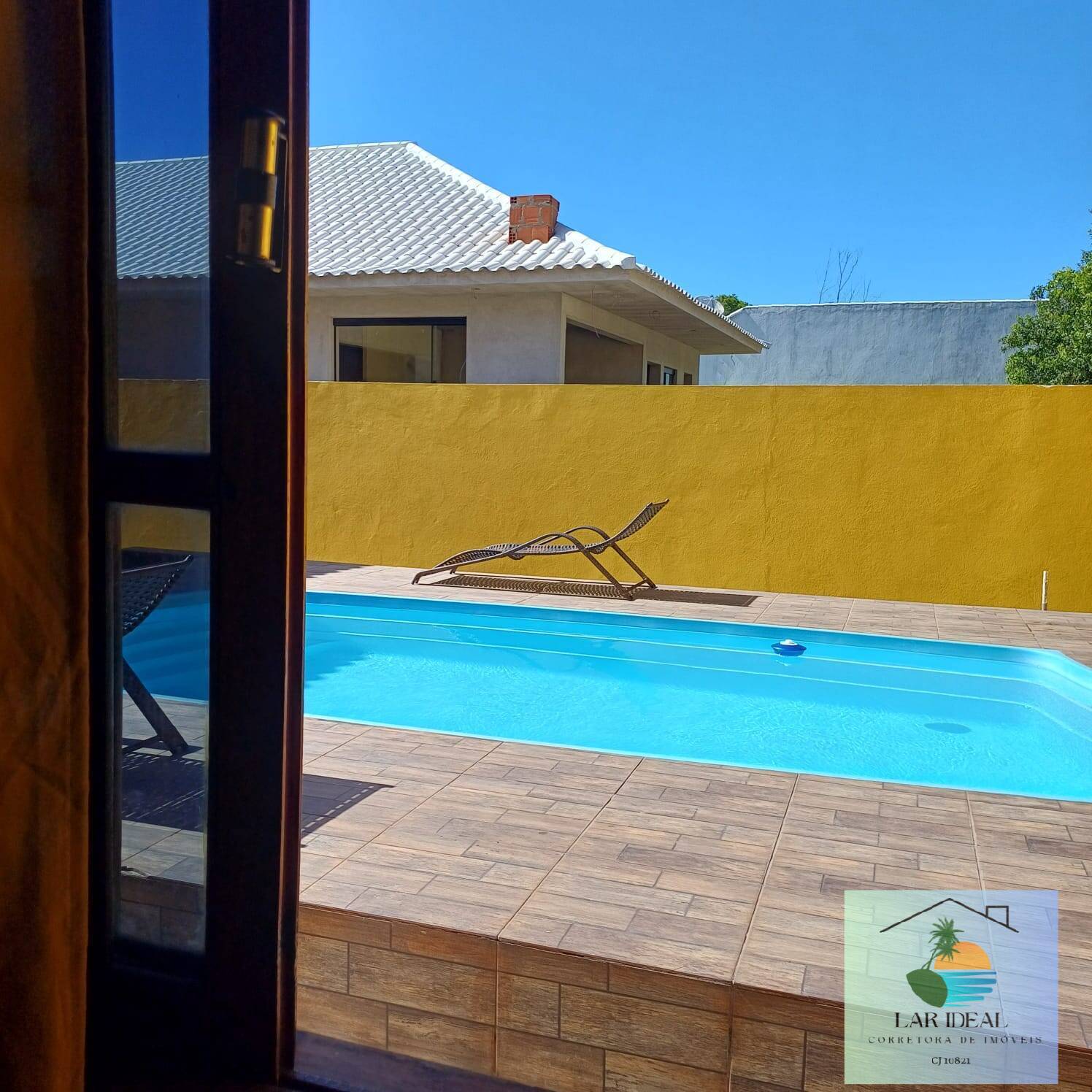 Casa de Condomínio à venda com 4 quartos, 196m² - Foto 2