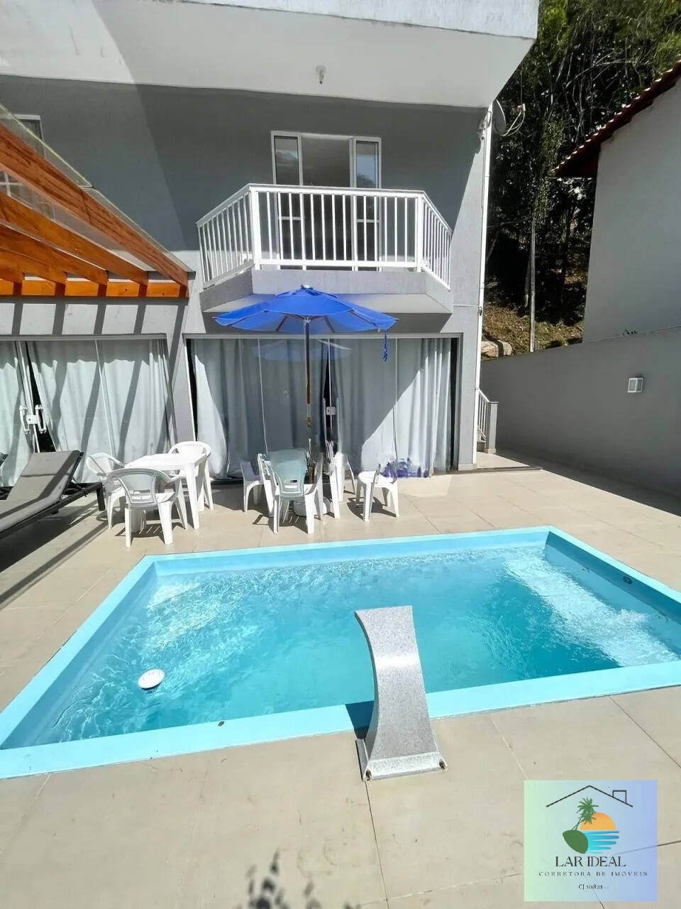 Casa à venda com 5 quartos, 120m² - Foto 4