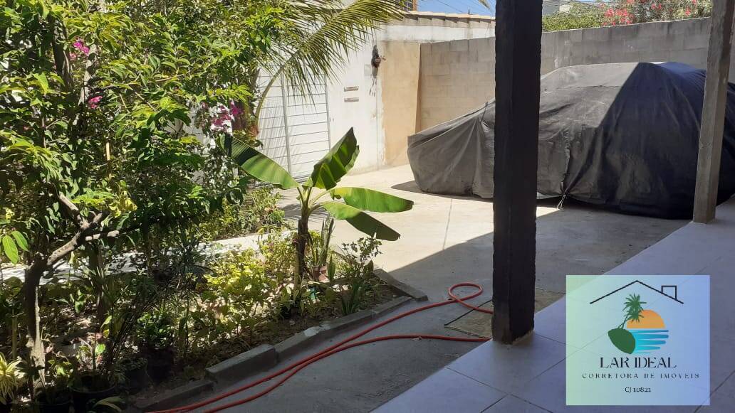 Casa à venda com 2 quartos, 210m² - Foto 1
