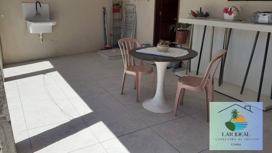 Casa à venda com 2 quartos, 210m² - Foto 5