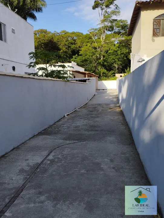 Casa à venda com 2 quartos, 43m² - Foto 2