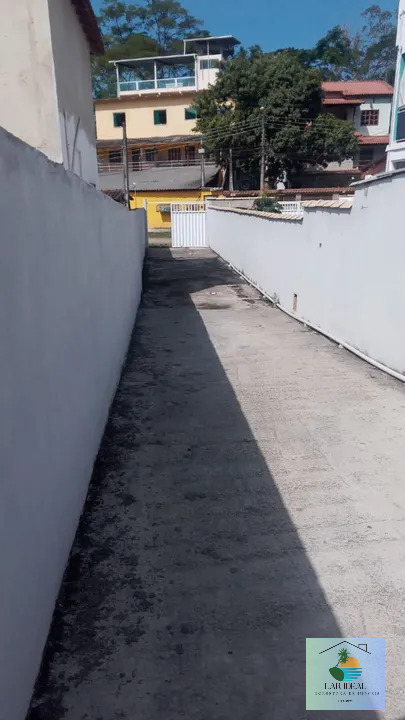 Casa à venda com 2 quartos, 43m² - Foto 3