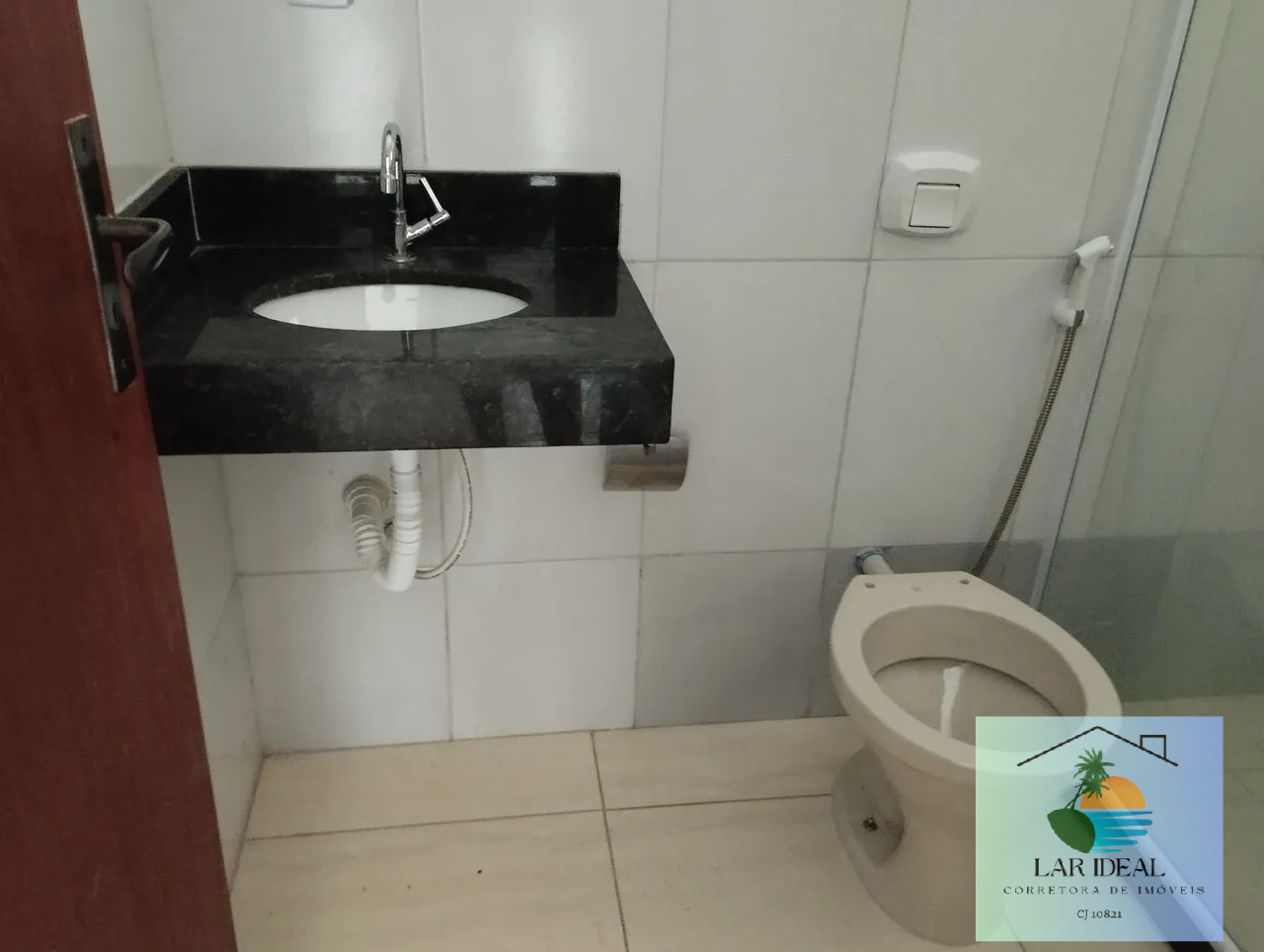 Casa à venda com 2 quartos, 43m² - Foto 14