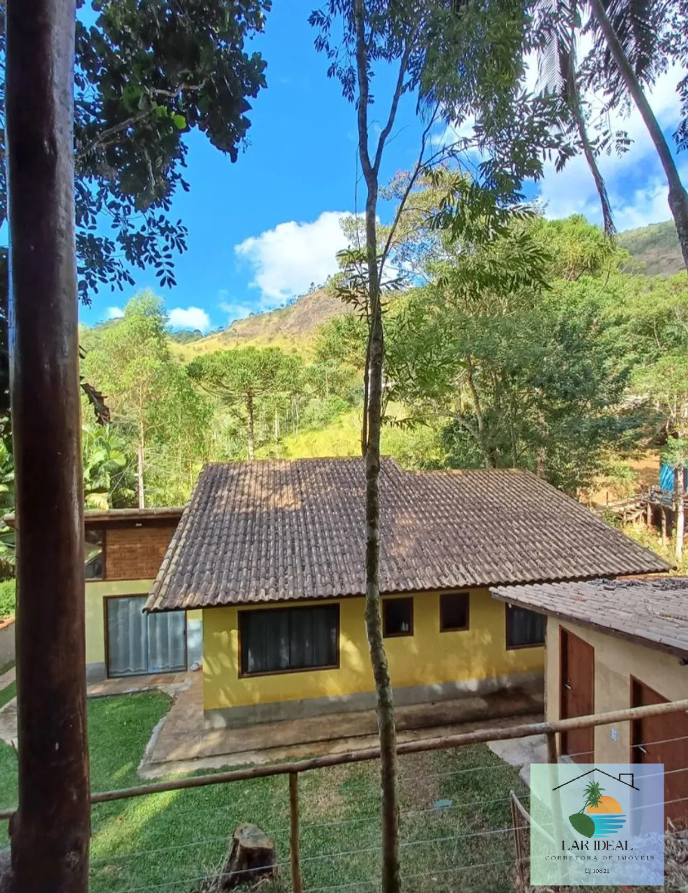 Casa à venda com 2 quartos, 110m² - Foto 2