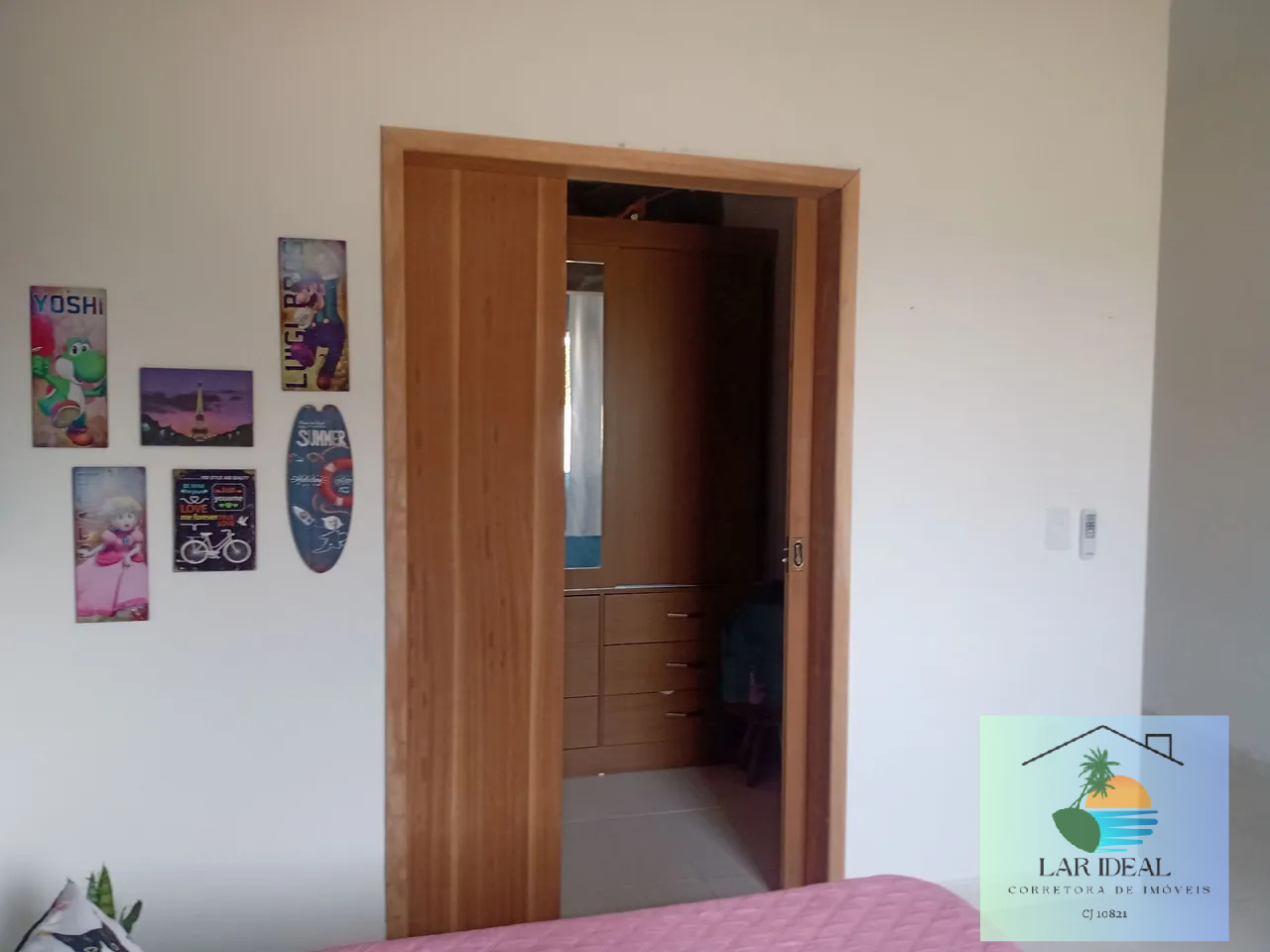 Casa à venda com 4 quartos, 200m² - Foto 13