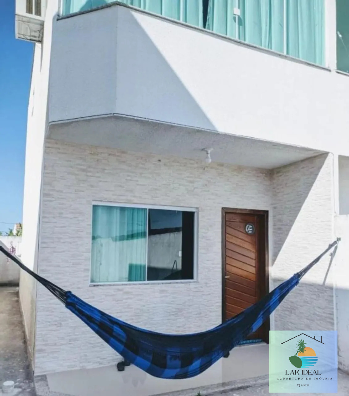 Casa à venda com 3 quartos, 100m² - Foto 1