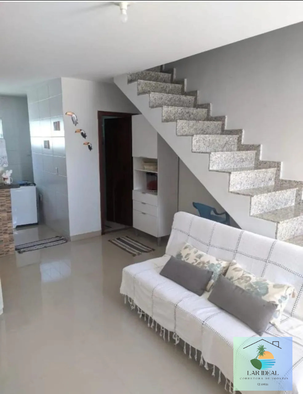 Casa à venda com 3 quartos, 100m² - Foto 5