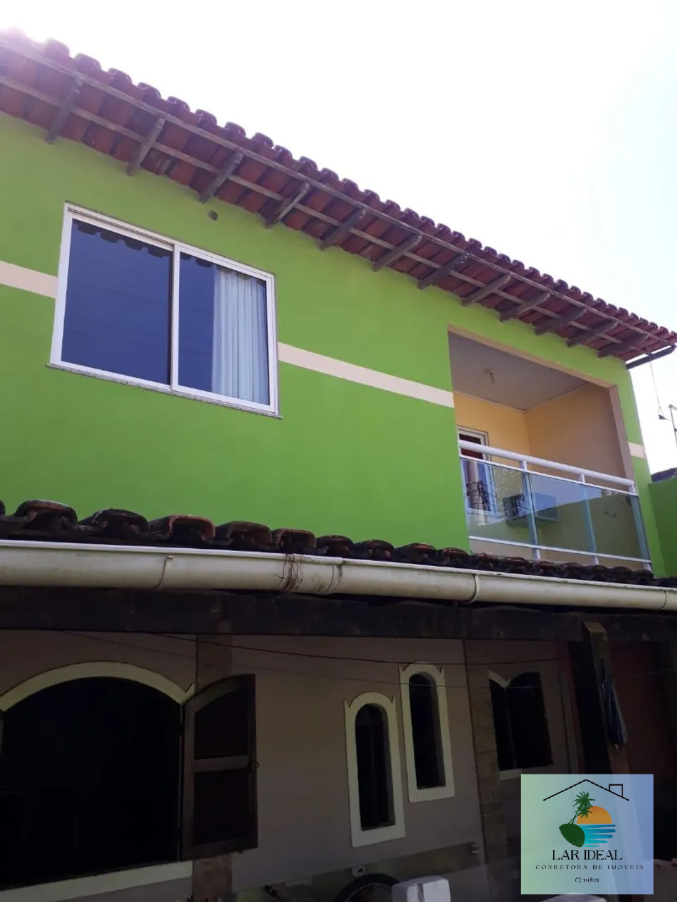 Casa à venda com 6 quartos, 243m² - Foto 1