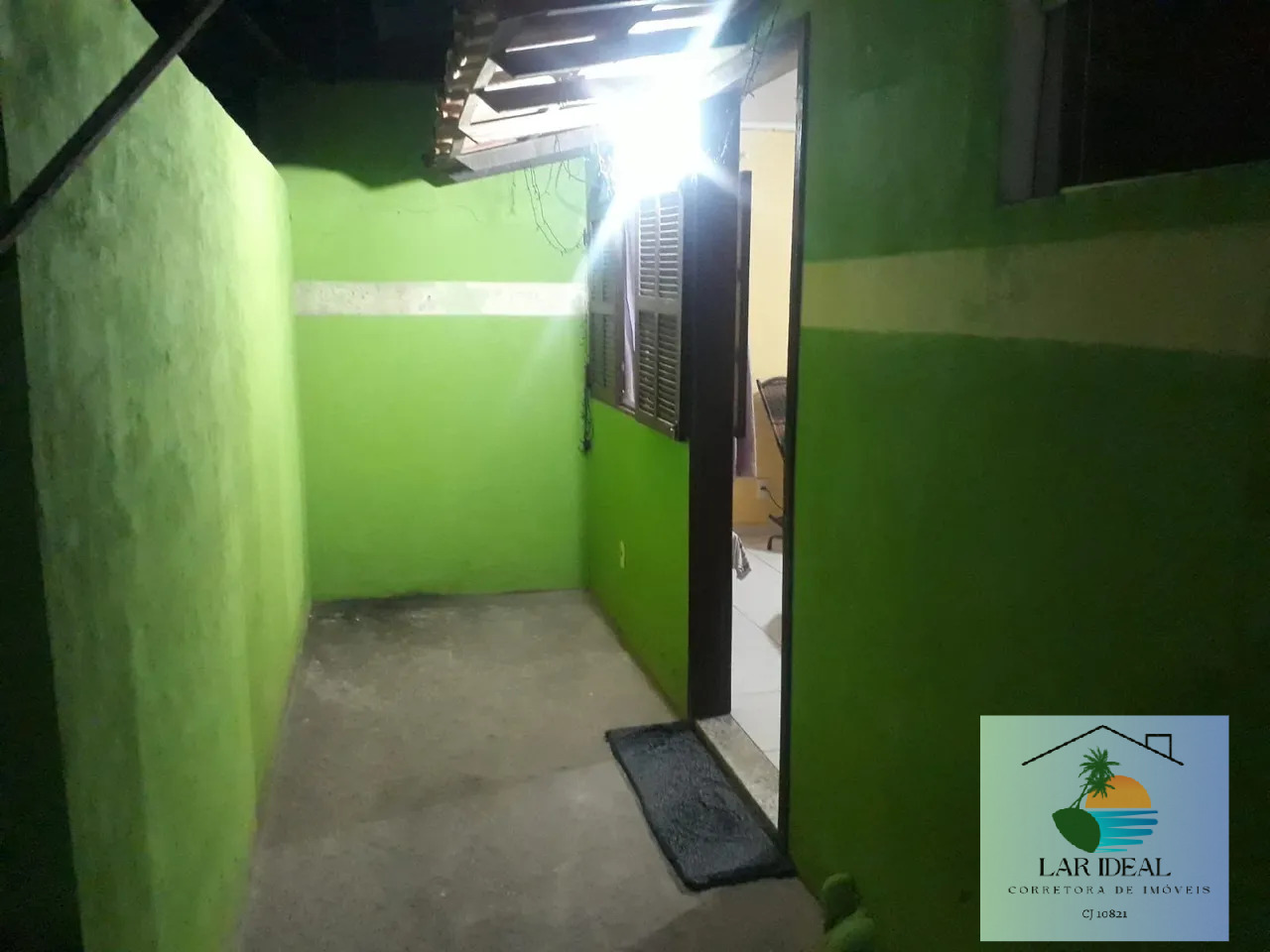 Casa à venda com 6 quartos, 243m² - Foto 4