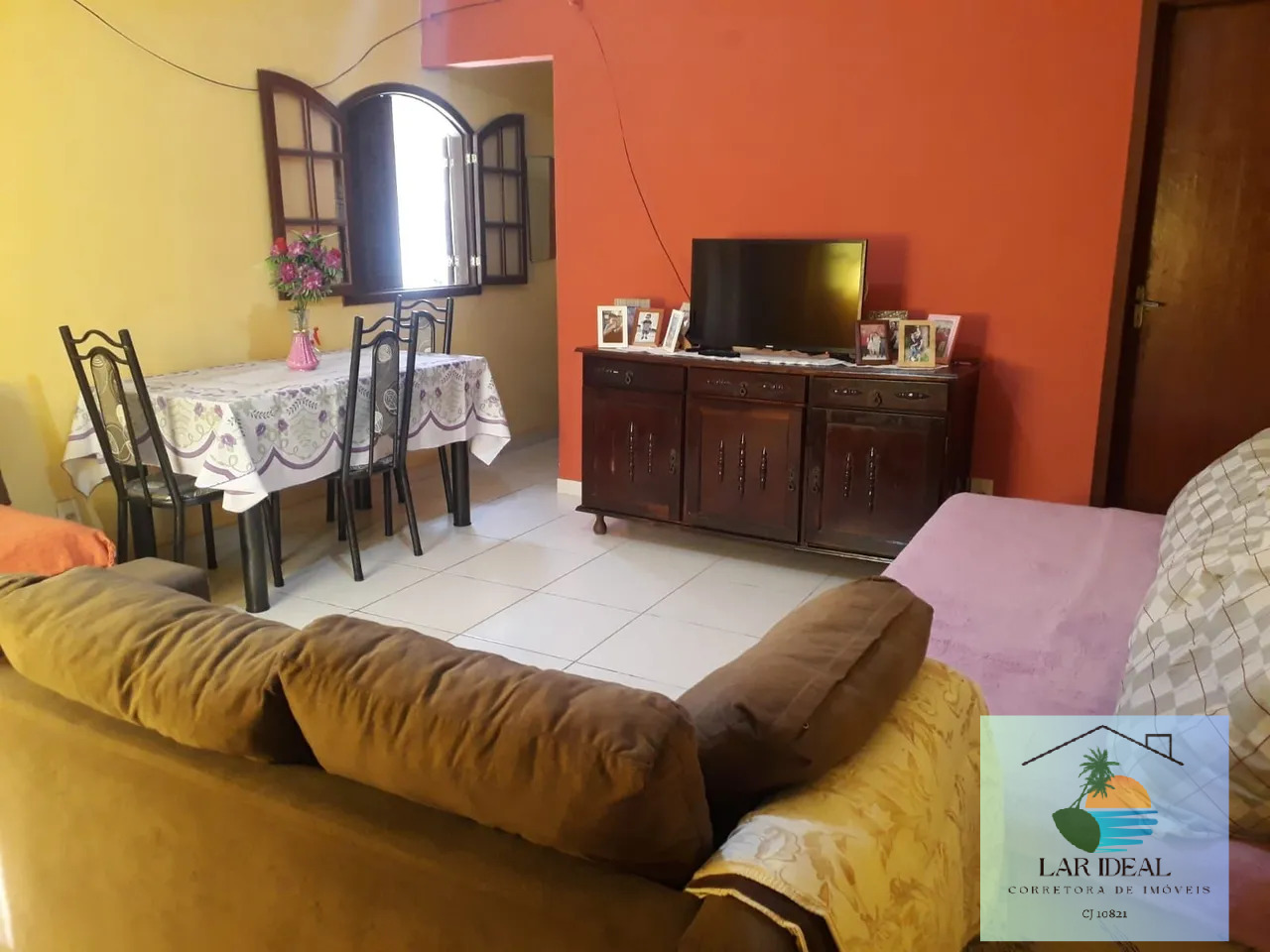 Casa à venda com 6 quartos, 243m² - Foto 7