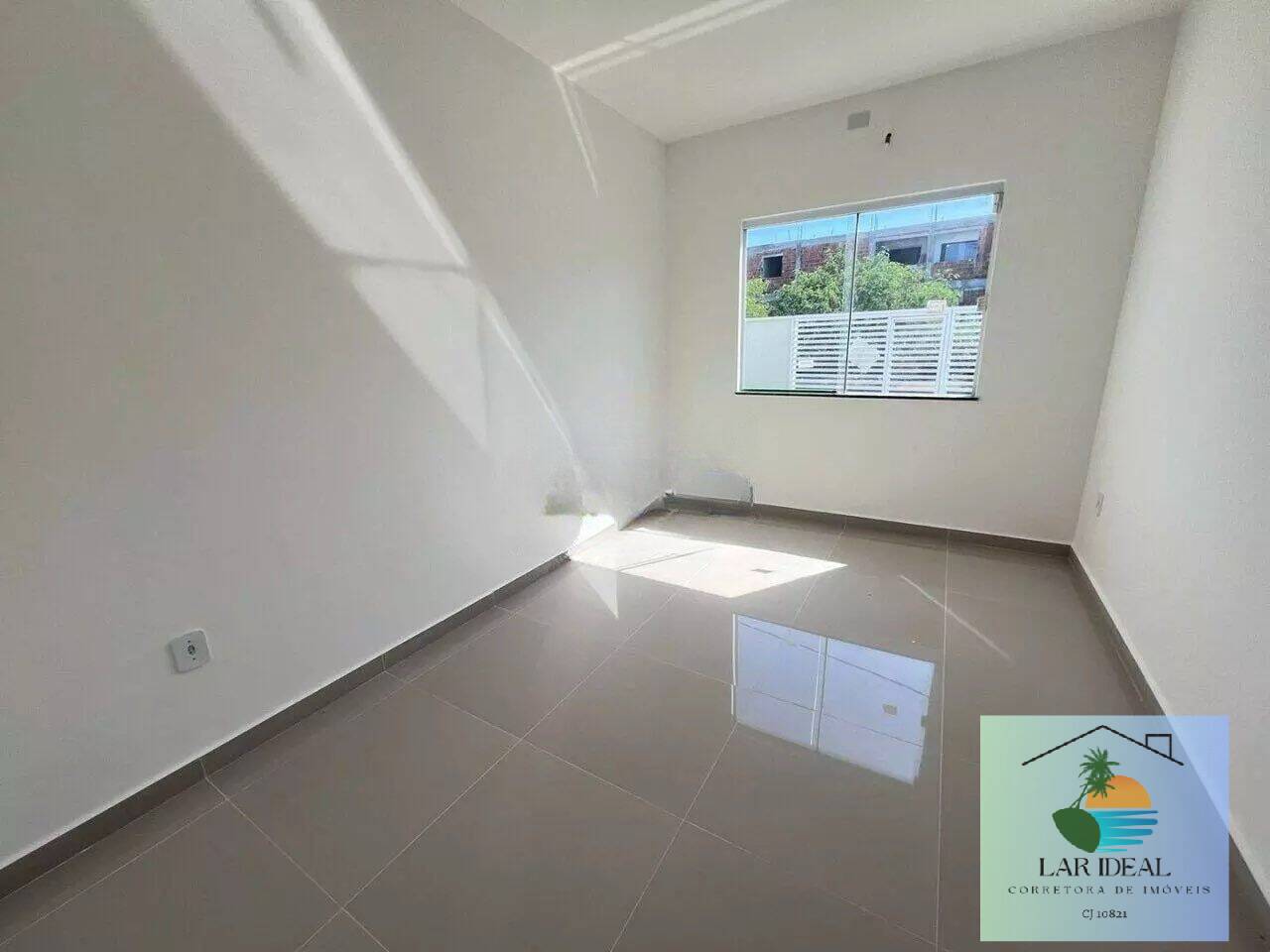 Casa à venda com 3 quartos, 125m² - Foto 12