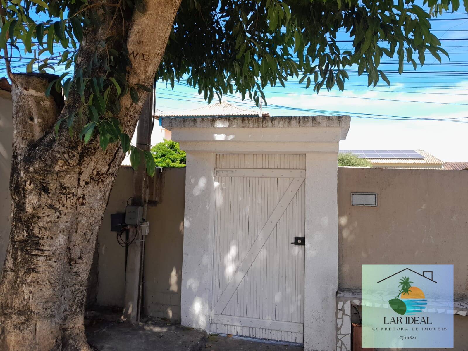 Casa à venda com 3 quartos, 126m² - Foto 2