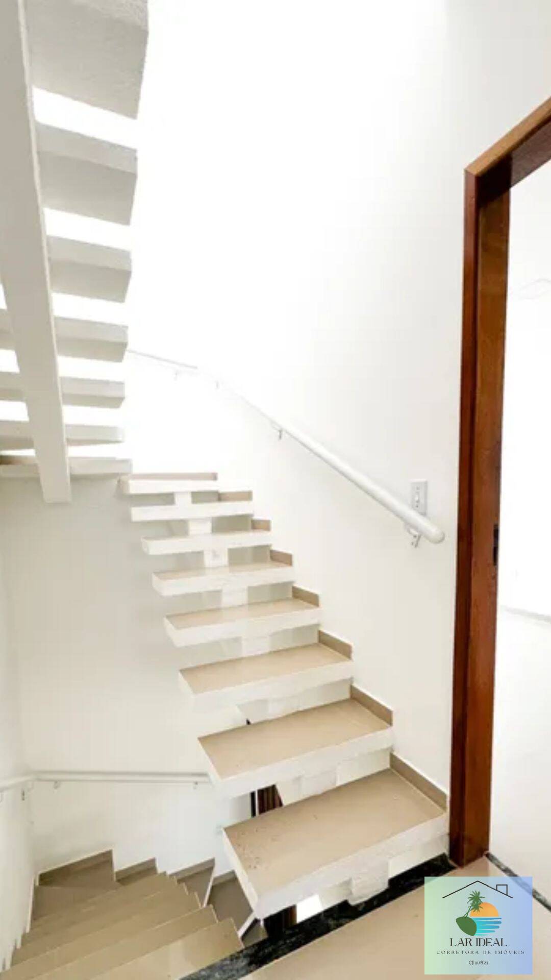 Casa à venda com 2 quartos, 110m² - Foto 6
