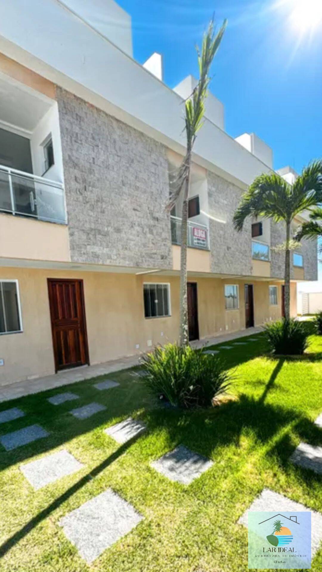 Casa à venda com 2 quartos, 110m² - Foto 1