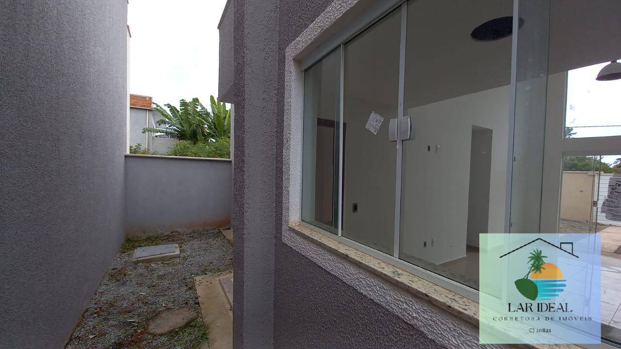 Casa à venda com 2 quartos, 60m² - Foto 17