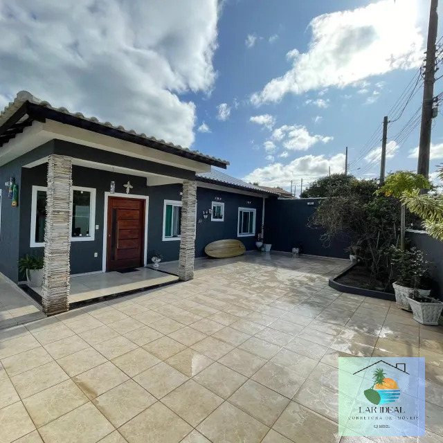 Casa de Condomínio à venda com 3 quartos, 230m² - Foto 1