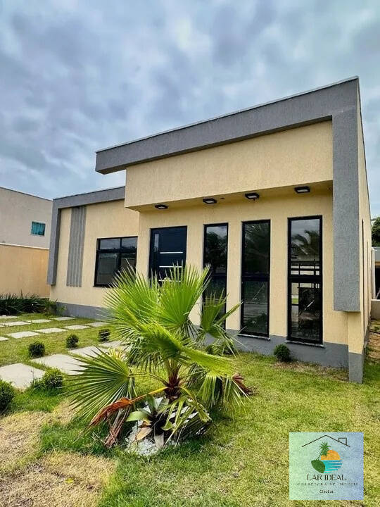 Casa de Condomínio à venda com 3 quartos, 156m² - Foto 1