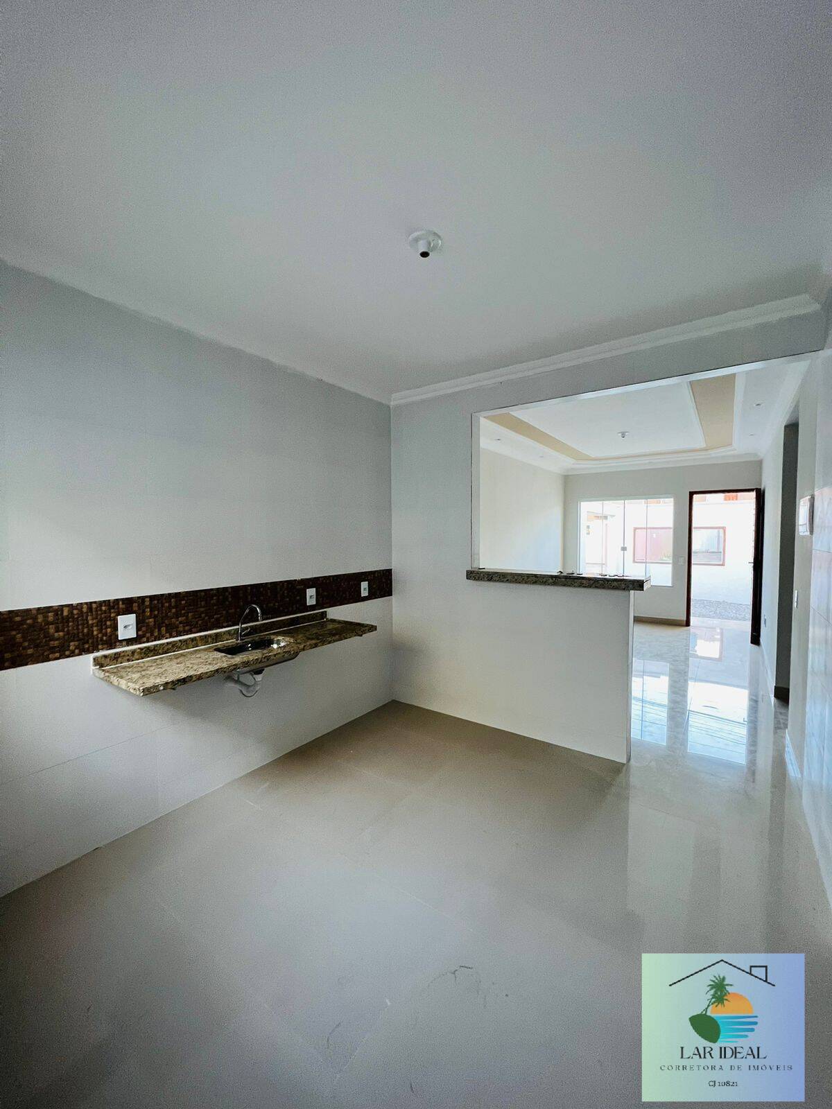 Casa à venda com 2 quartos, 65m² - Foto 5