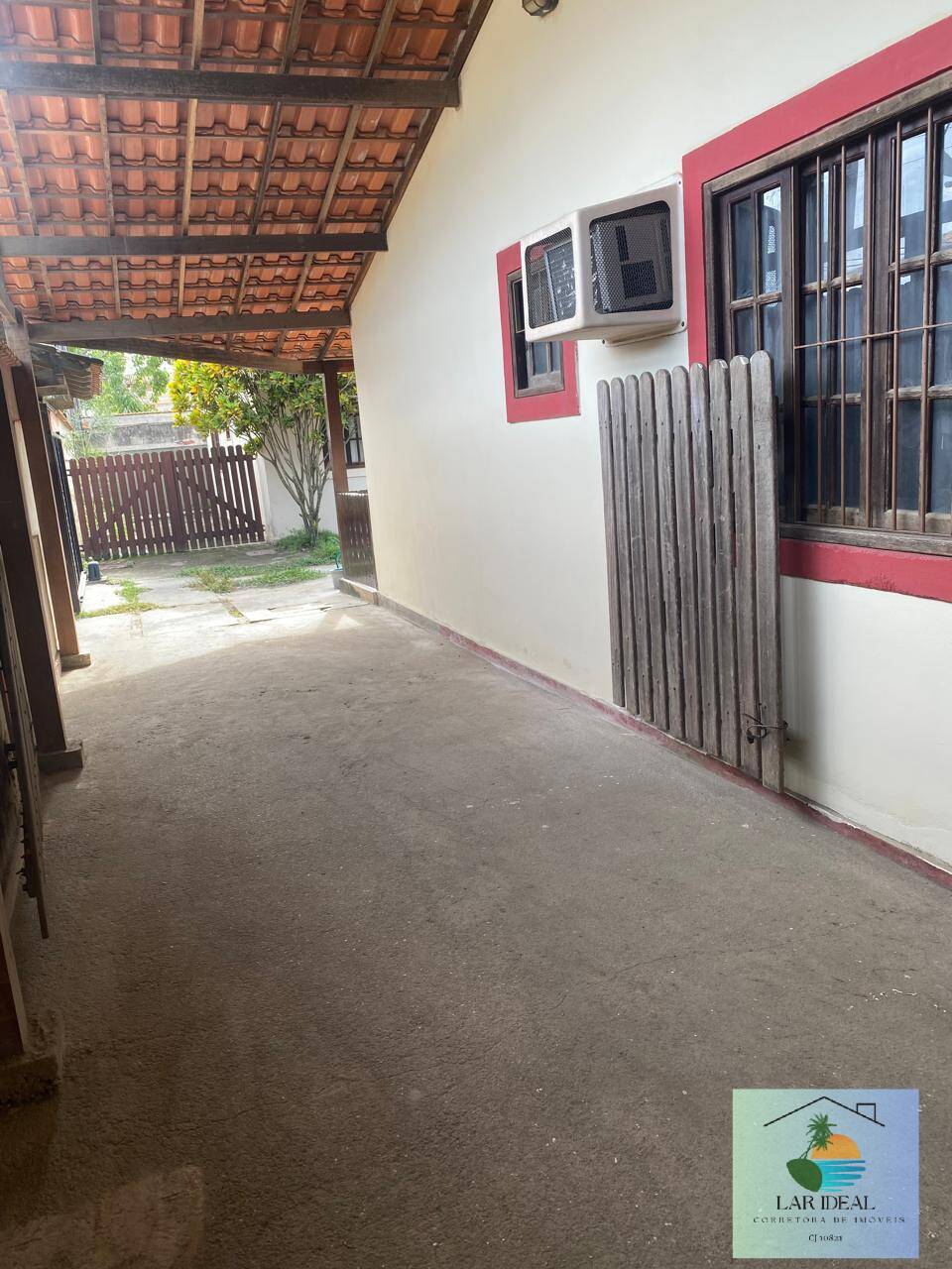 Casa à venda com 3 quartos, 80m² - Foto 4