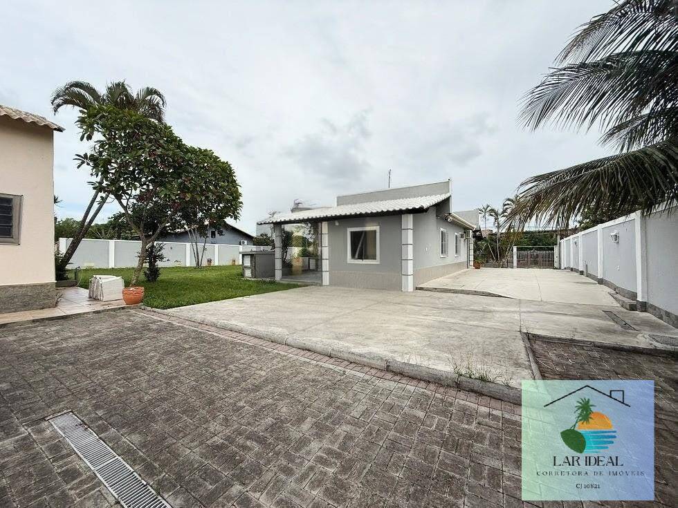Casa, 5 quartos, 235 m² - Foto 1
