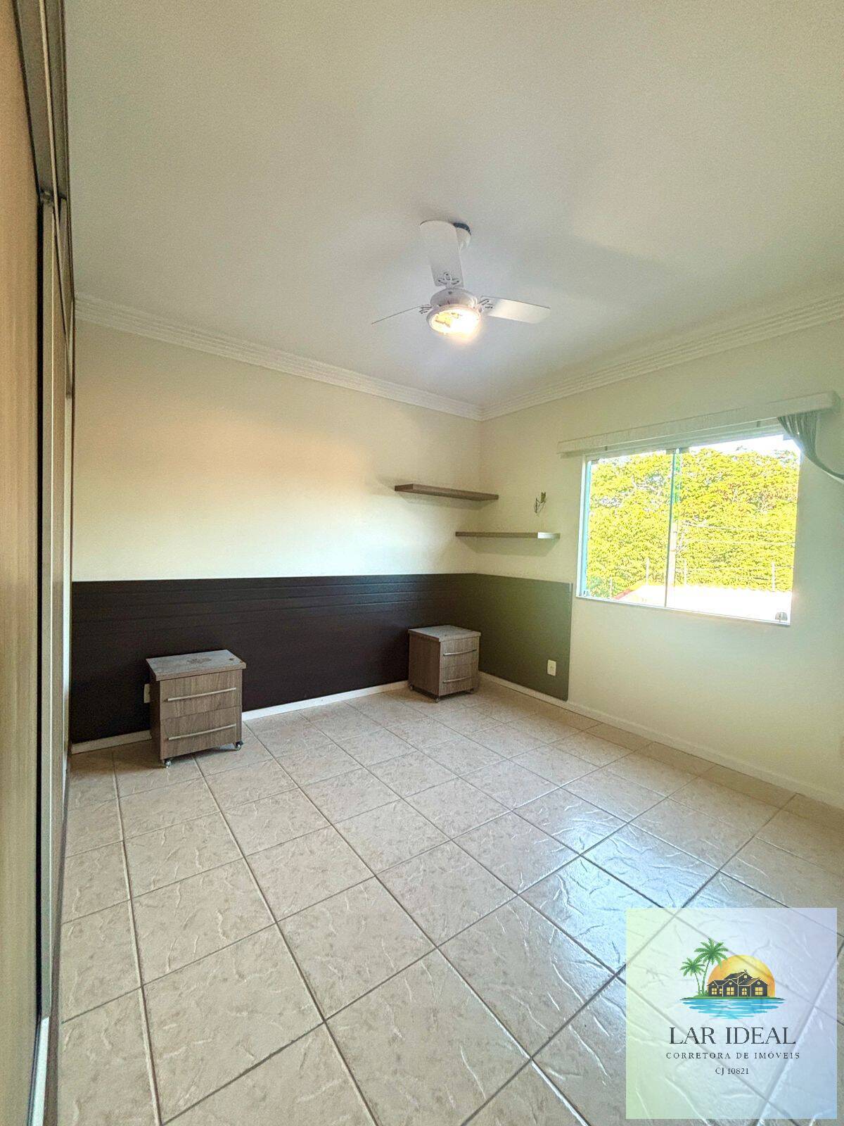 Casa, 3 quartos, 218 m² - Foto 15
